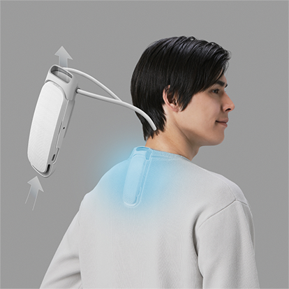 T-shirt with short vent cover