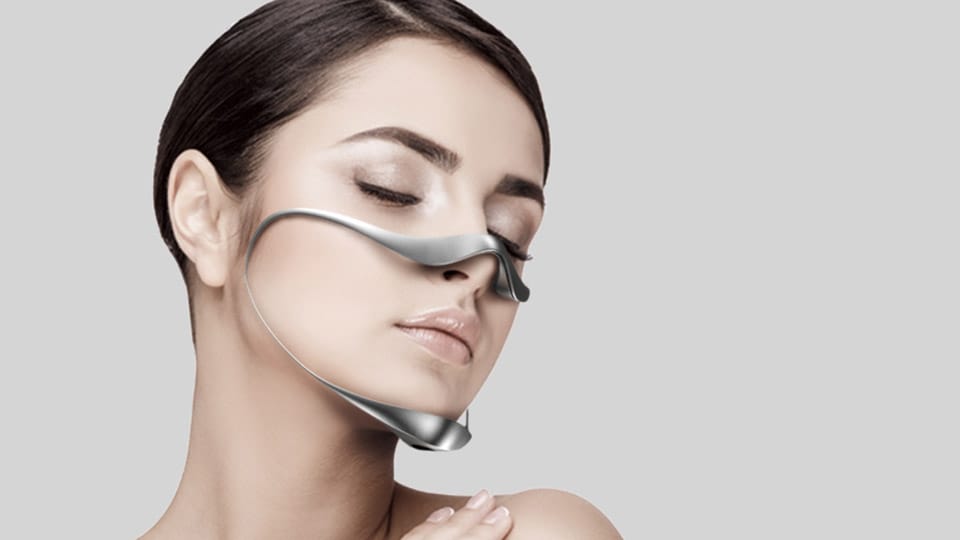 Person wearing the Scent Mask