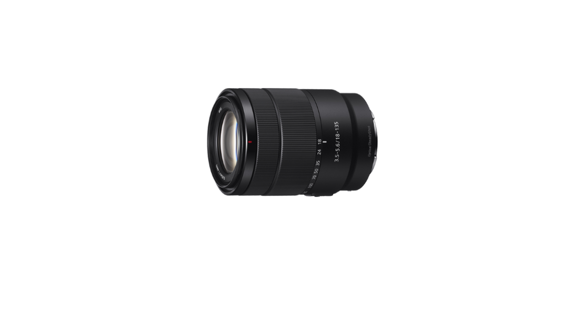 E 18-135mm F3.5-5.6 OSS APS-C Telephoto Zoom Lens with Optical SteadyShot