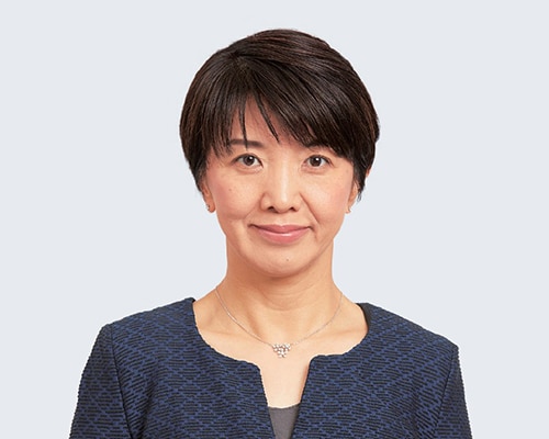 秋山 咲恵の写真