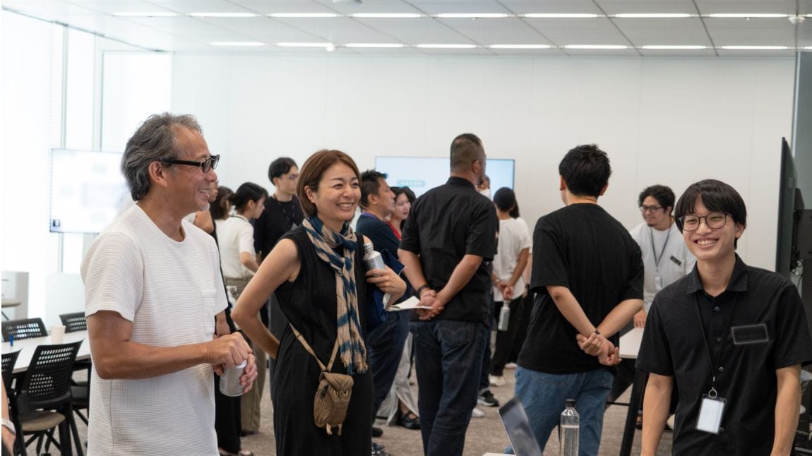 プレゼンテーションの様子の写真1