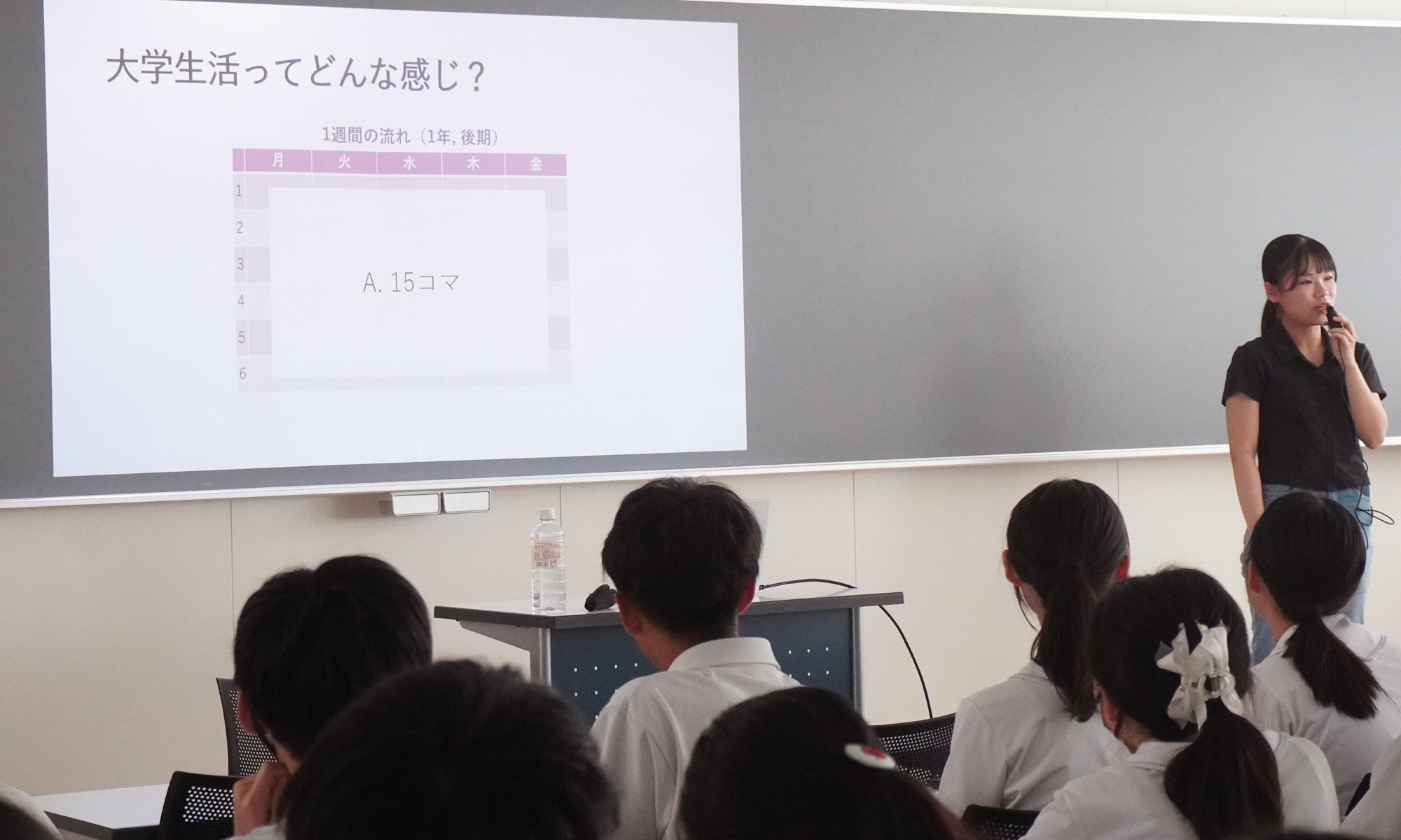 母校訪問の写真